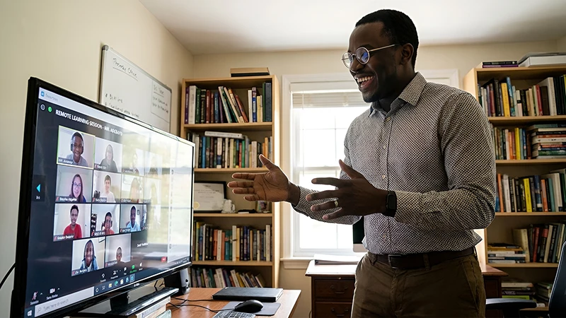 Mentor teaching a lesson in a classroom