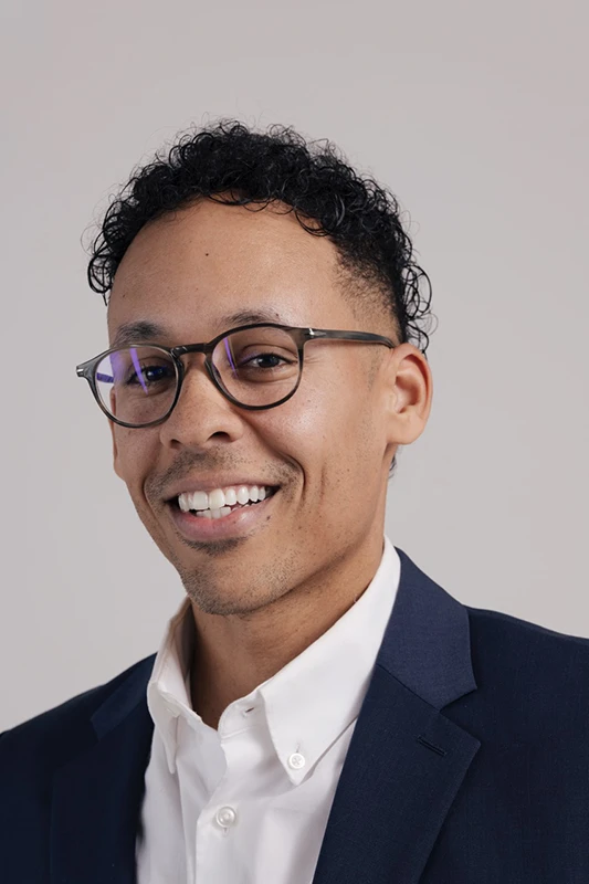 Headshot of Aaron Davis, Head of Institutional Growth